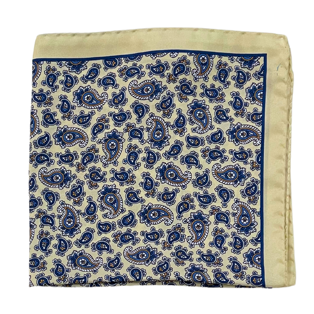 Amanda Christensen vaaleankeltainen paisley taskuliina "Pocket square"