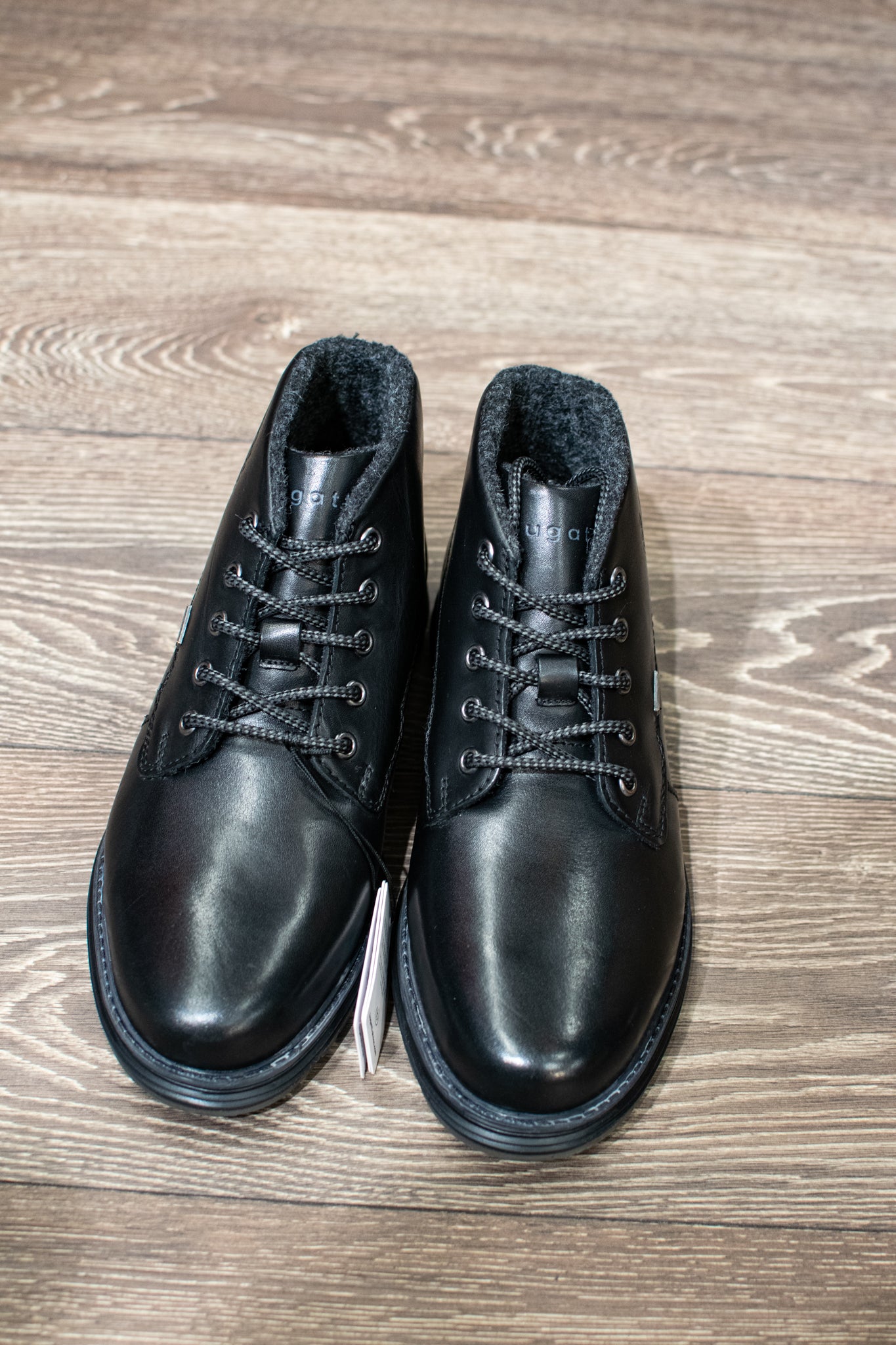 Bugatti musta talvikenkä nauhallinen