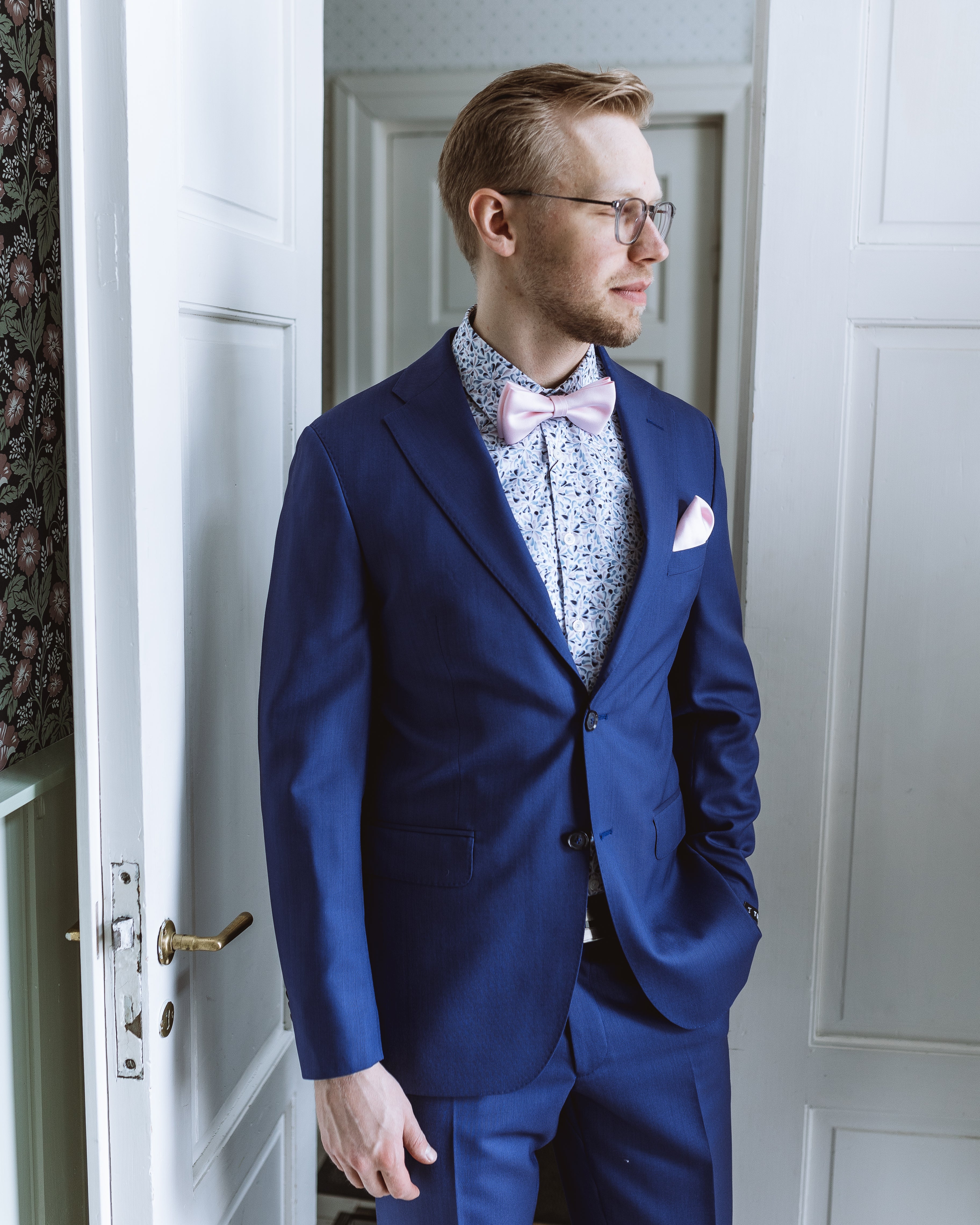 TURO villapuku, kirkkaansininen Vitale Barberis "JADEN+HELSINKI 8381/67"