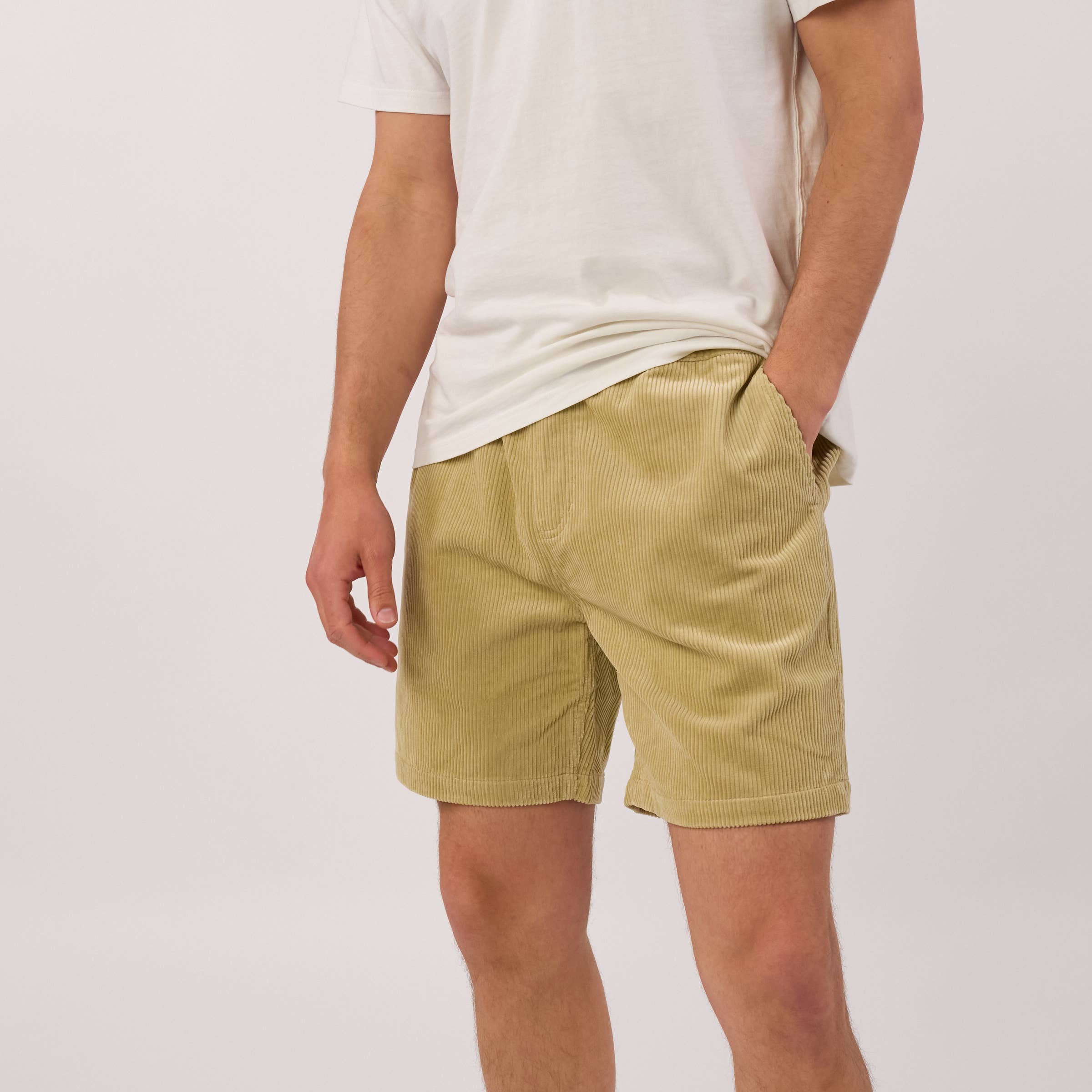 BILLYBELT - Samettishortsit "Anise green"