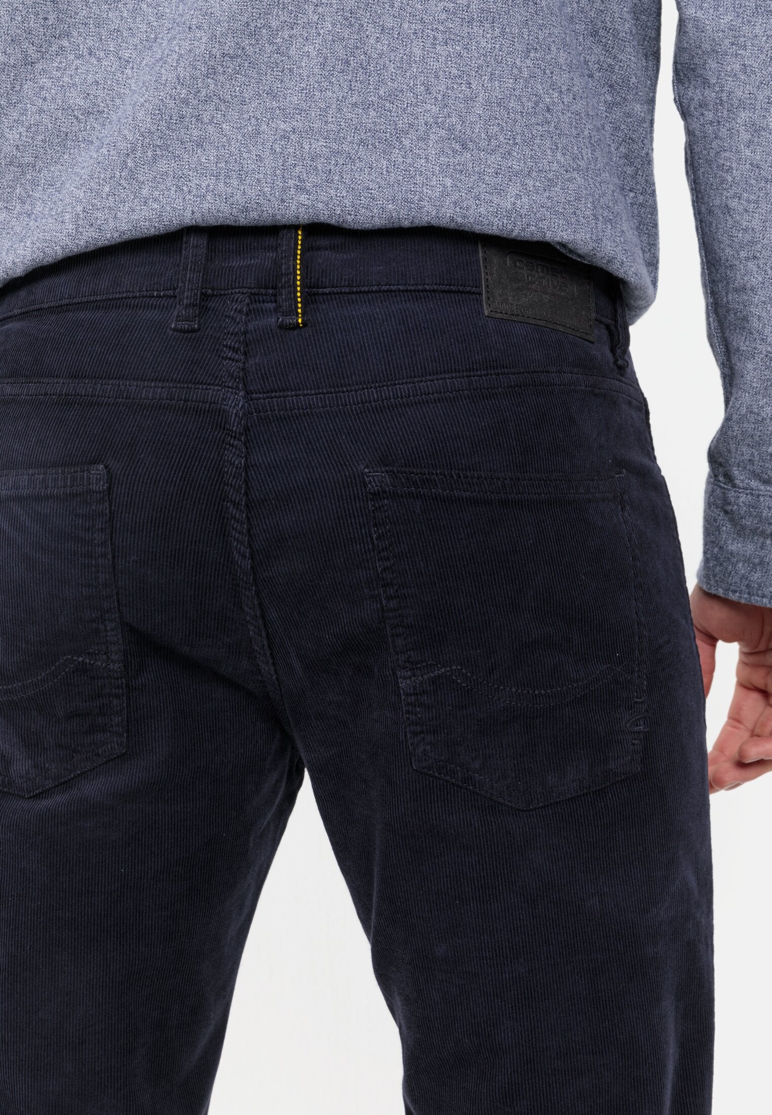 Camel Active tummansiniset regular fit samettihousut "Houston"