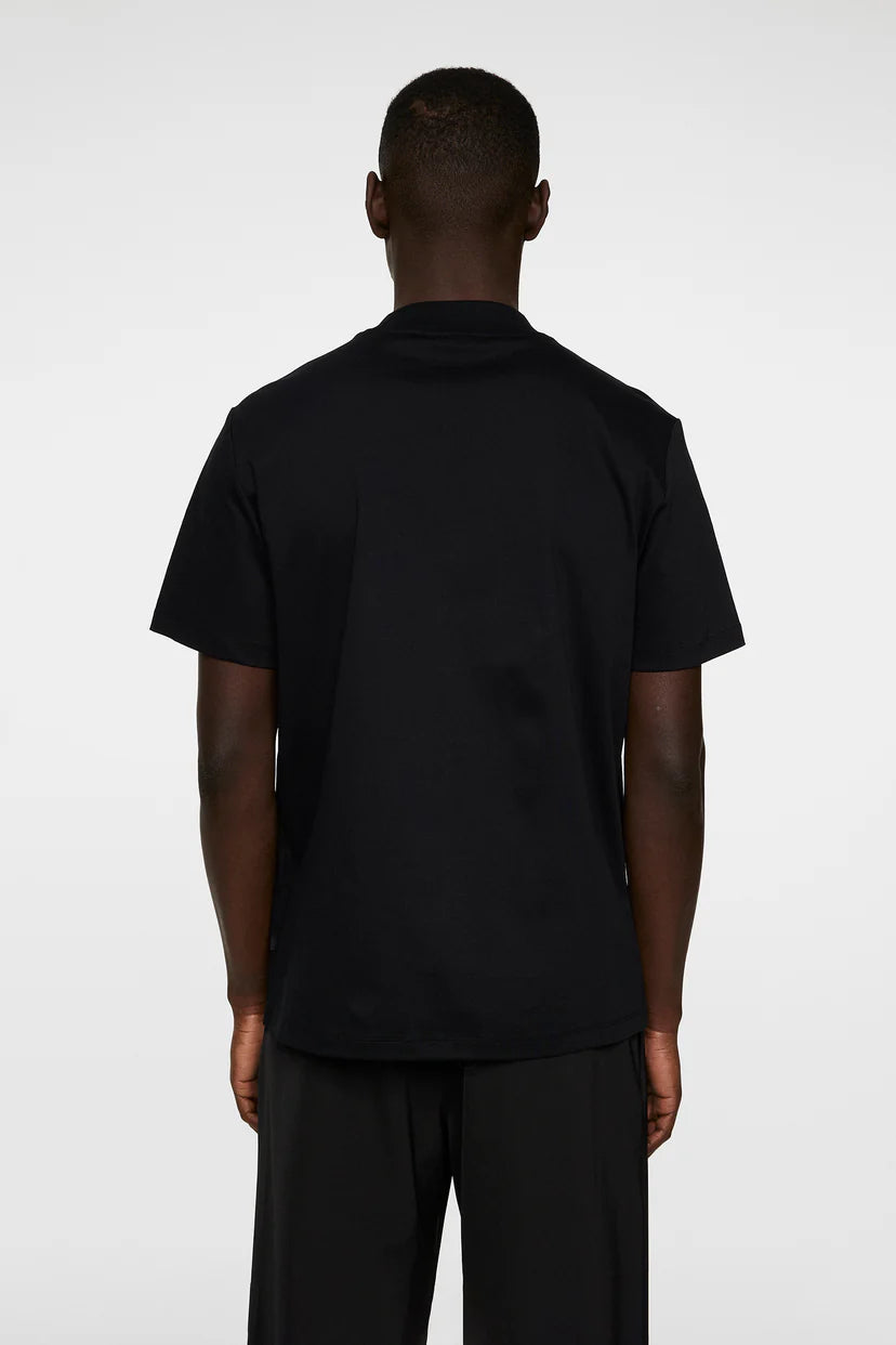 J.Lindeberg musta t-paita Ace Mock Neck