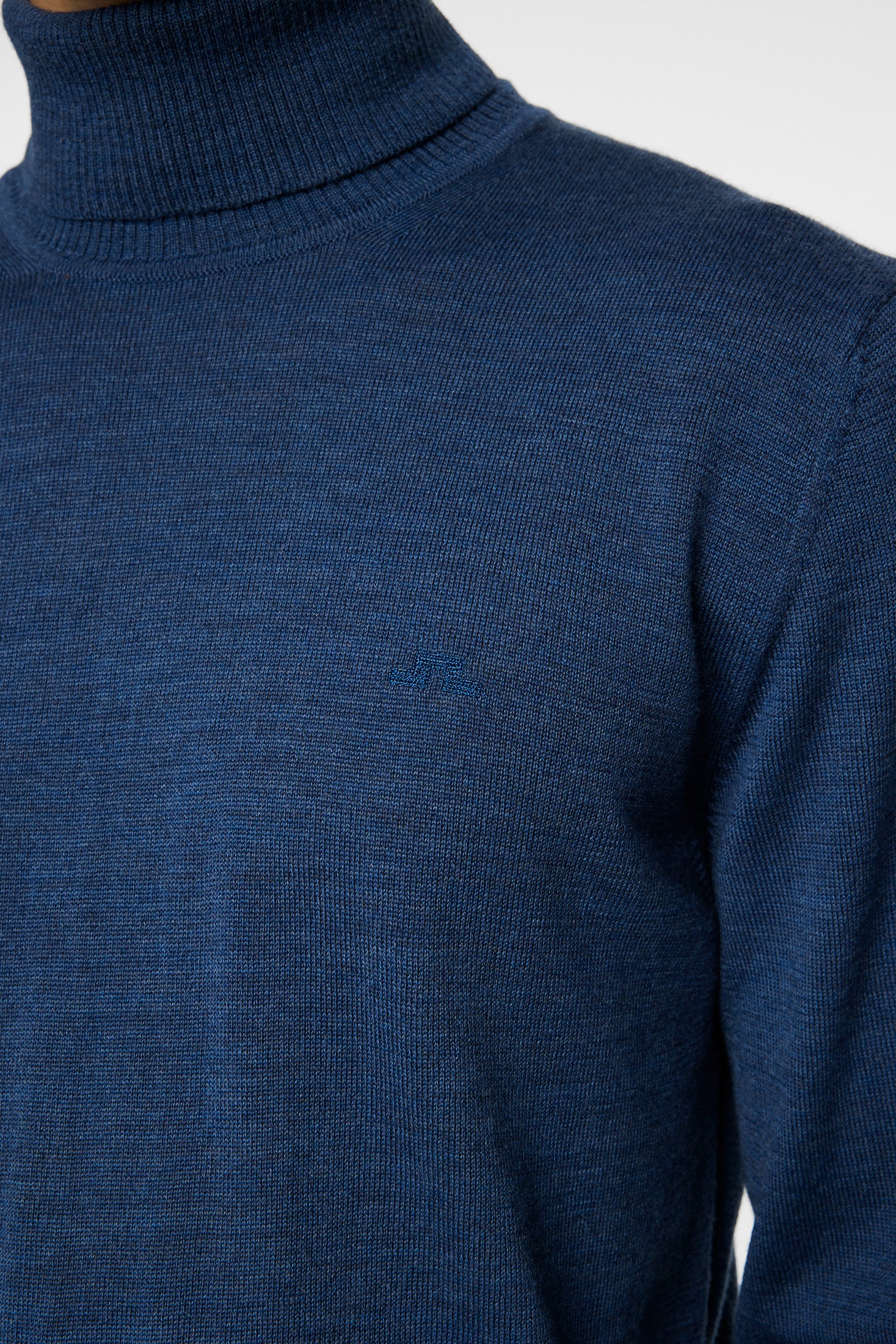 J.Lindeberg merinovillaneule sininen Kaden Merino Turtleneck