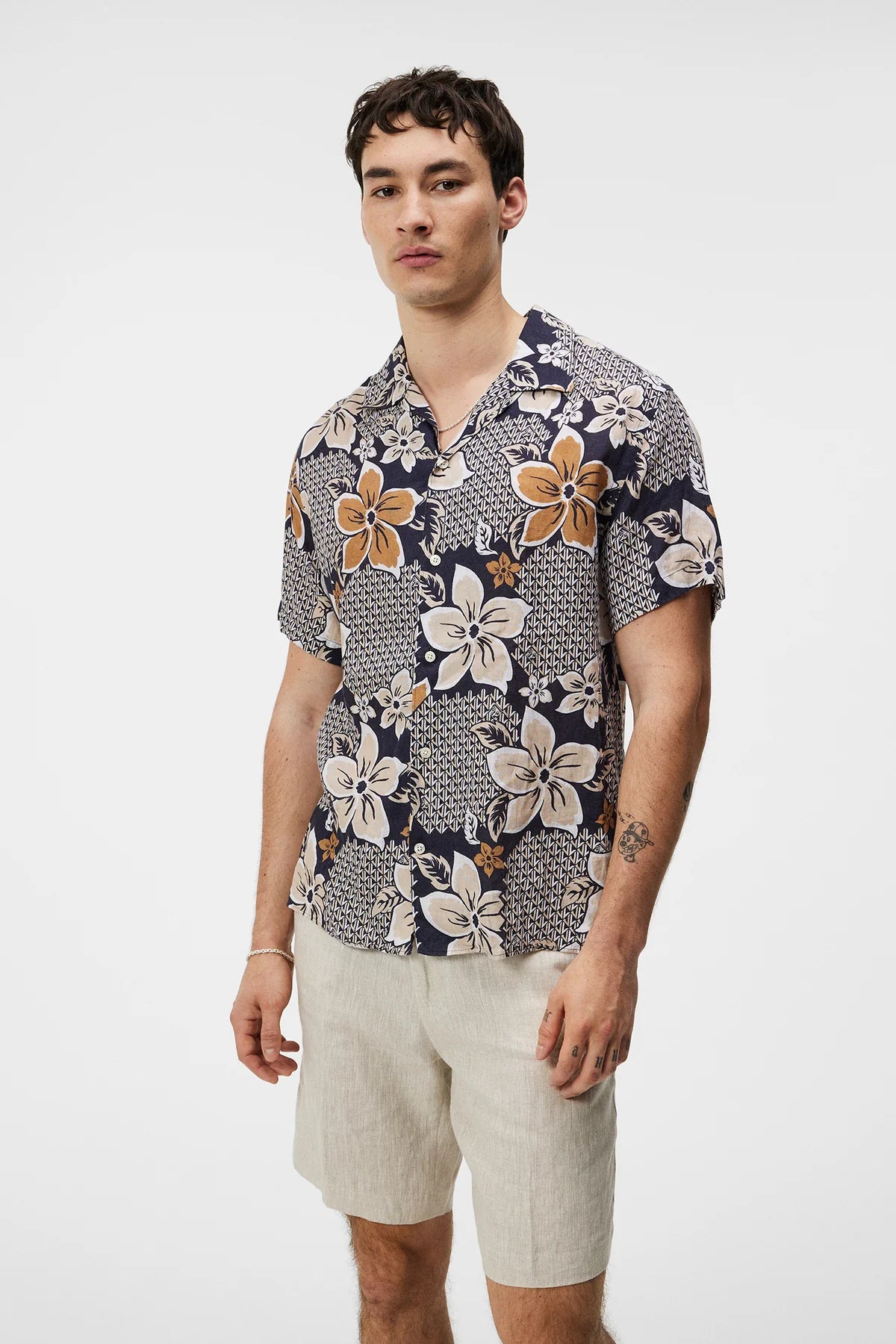 J.Lindeberg pellavapaita "Elio Linen Island Floral Shirt"