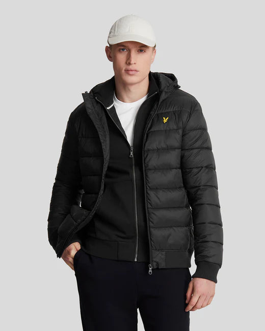 Lyle&Scott musta kevyttoppatakki "Wadded Jacket"