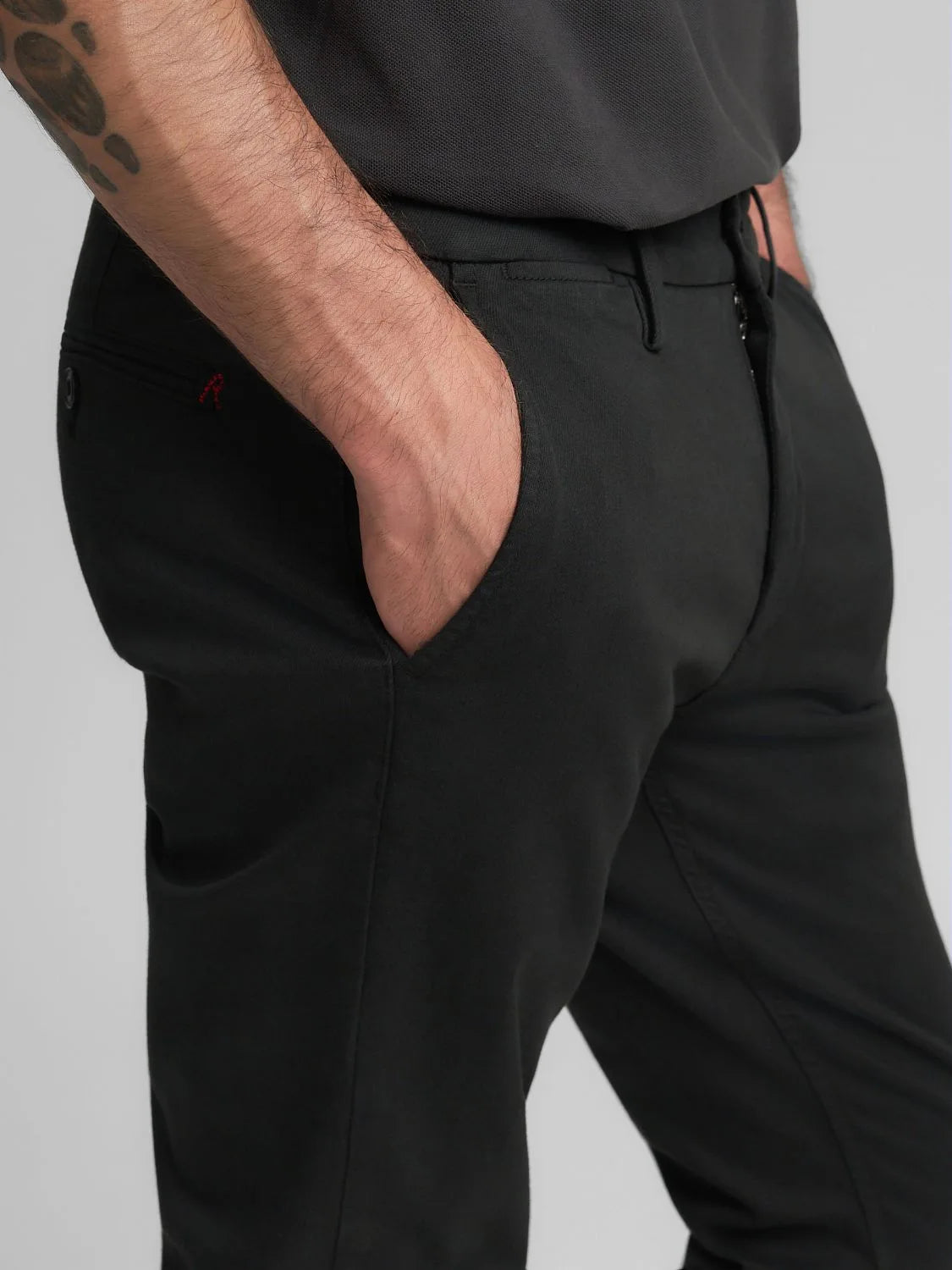 Replay Zeumar mustat slim fit chinot hyperflex